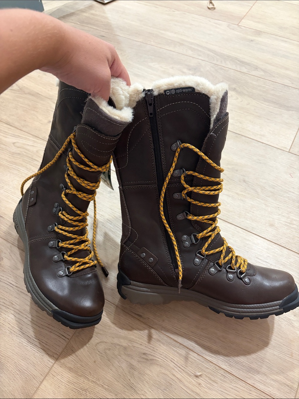 Women's Brown Winter Lace-Up Boots with Shearling Lining